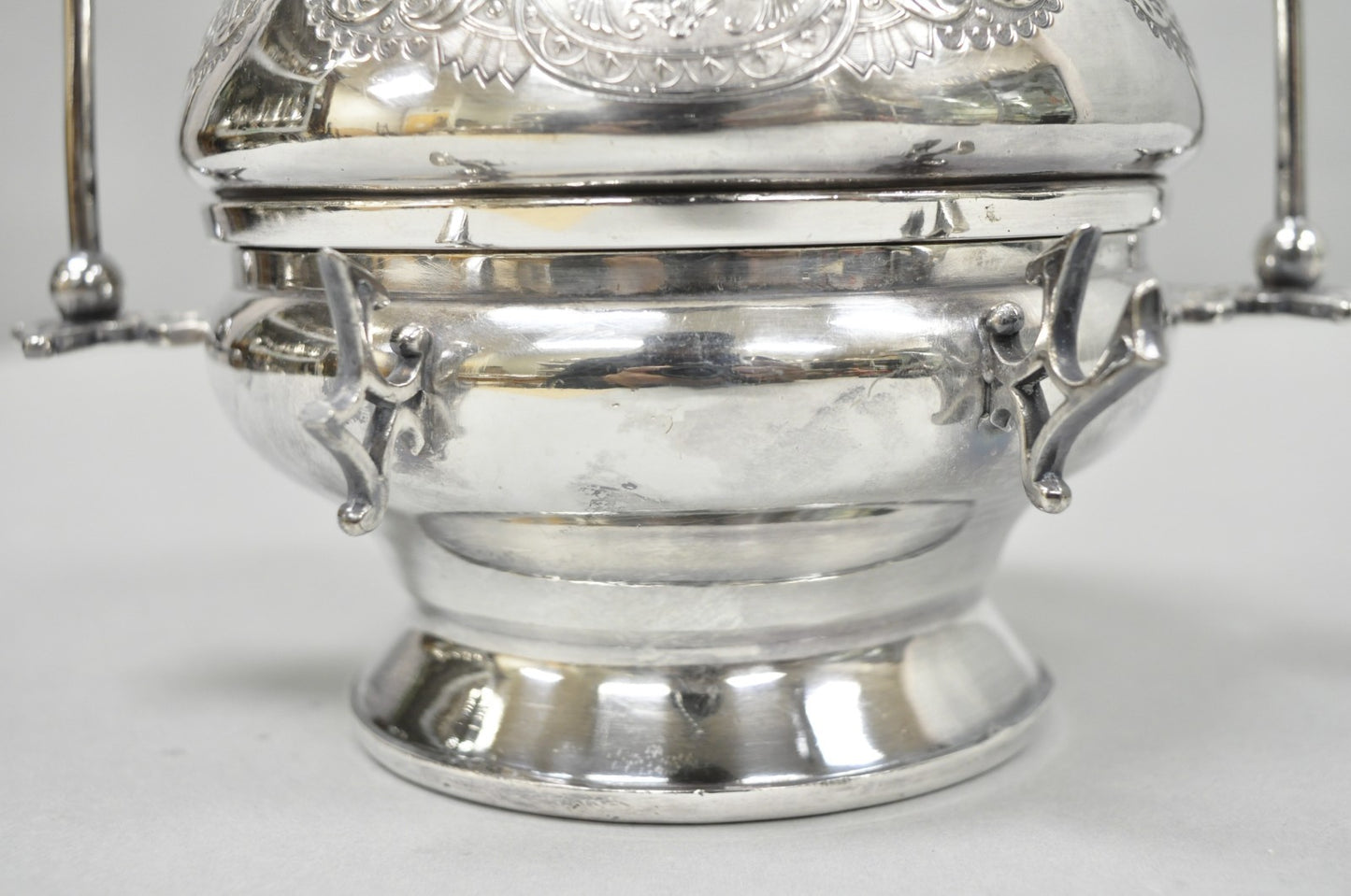 Antique English Art Nouveau Silver Plated Covered Butter Serving Dish w / Birds