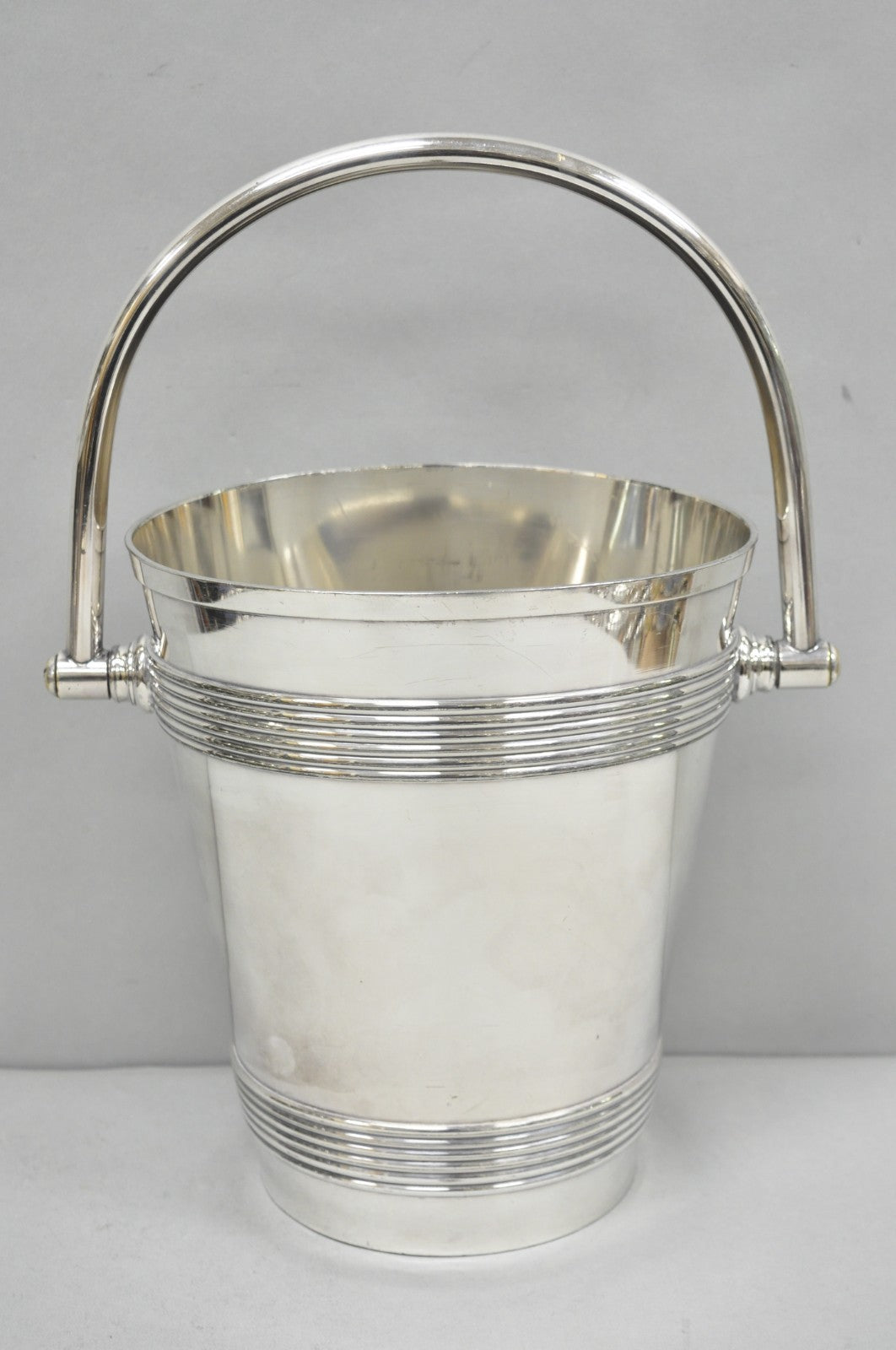 International Wilcox English Regency Silver Plated Champagne Ice Bucket "S" Mono