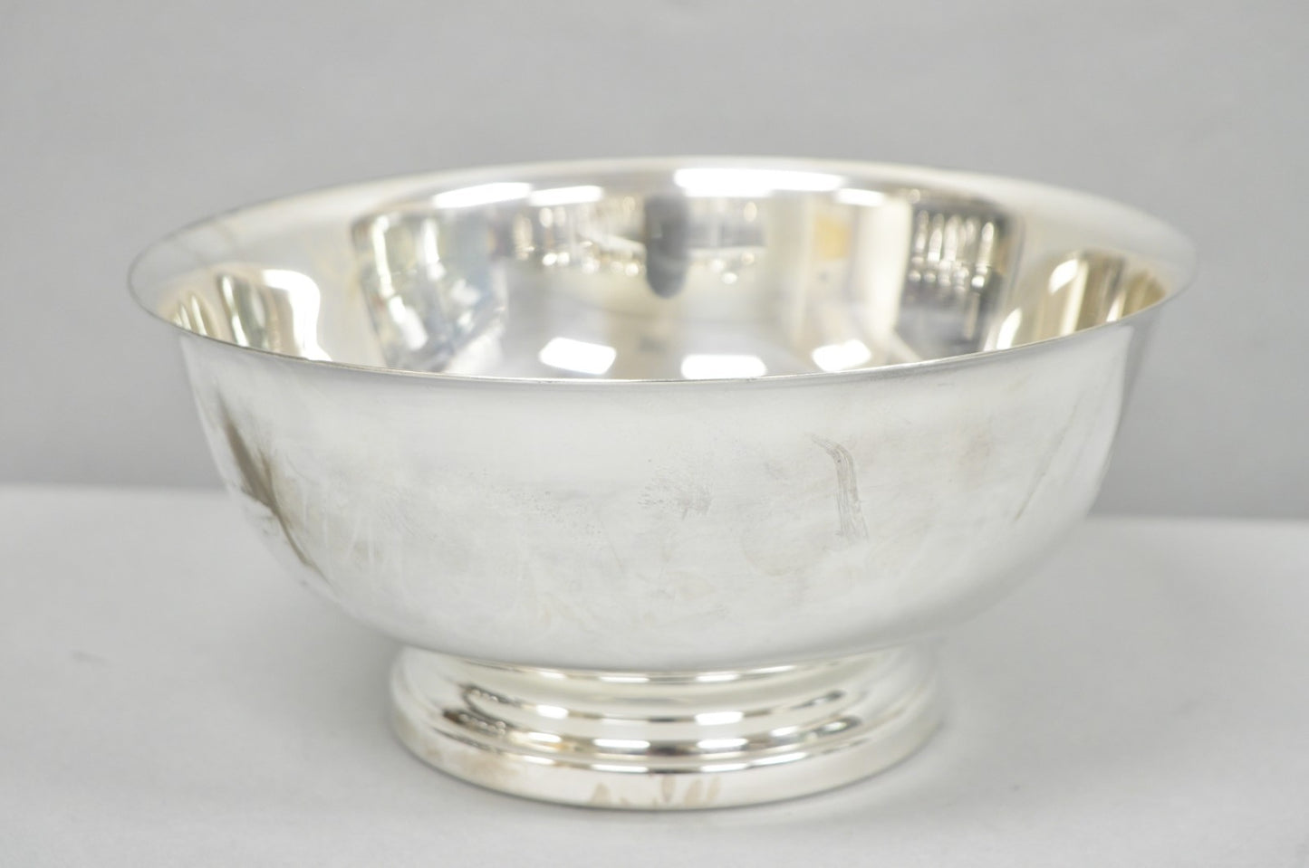 Vintage Gorham YC 781 Silver Plated 9" Round Modern Serving Bowl