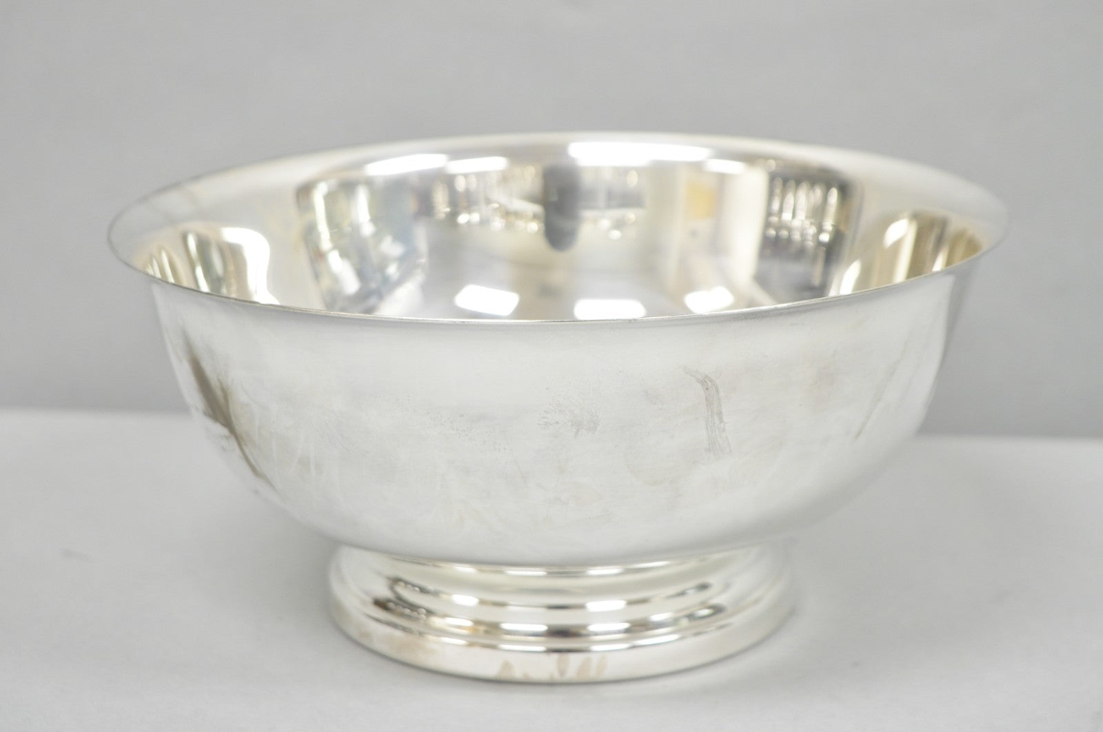 Vintage Gorham YC 781 Silver Plated 9" Round Modern Serving Bowl