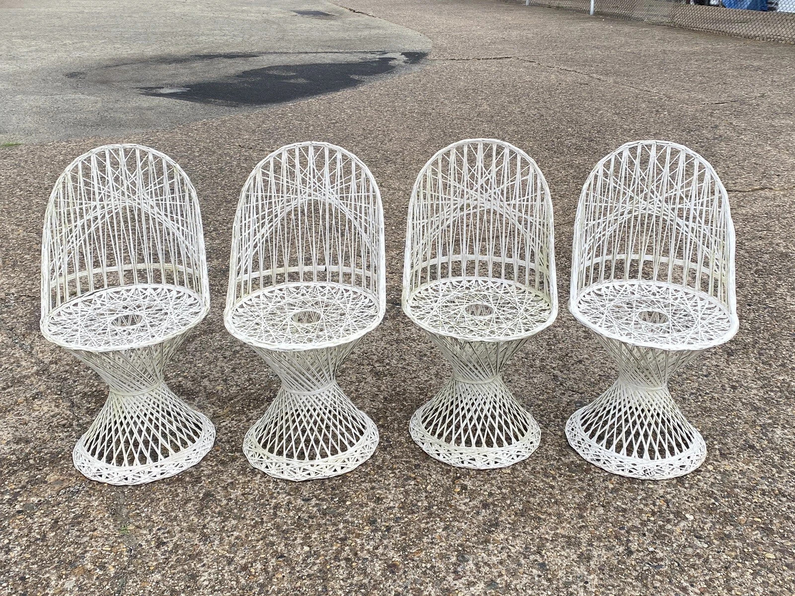 Vintage Russell Woodard Mid Century Modern Spun Fiberglass Patio Dining Set 5 Pc