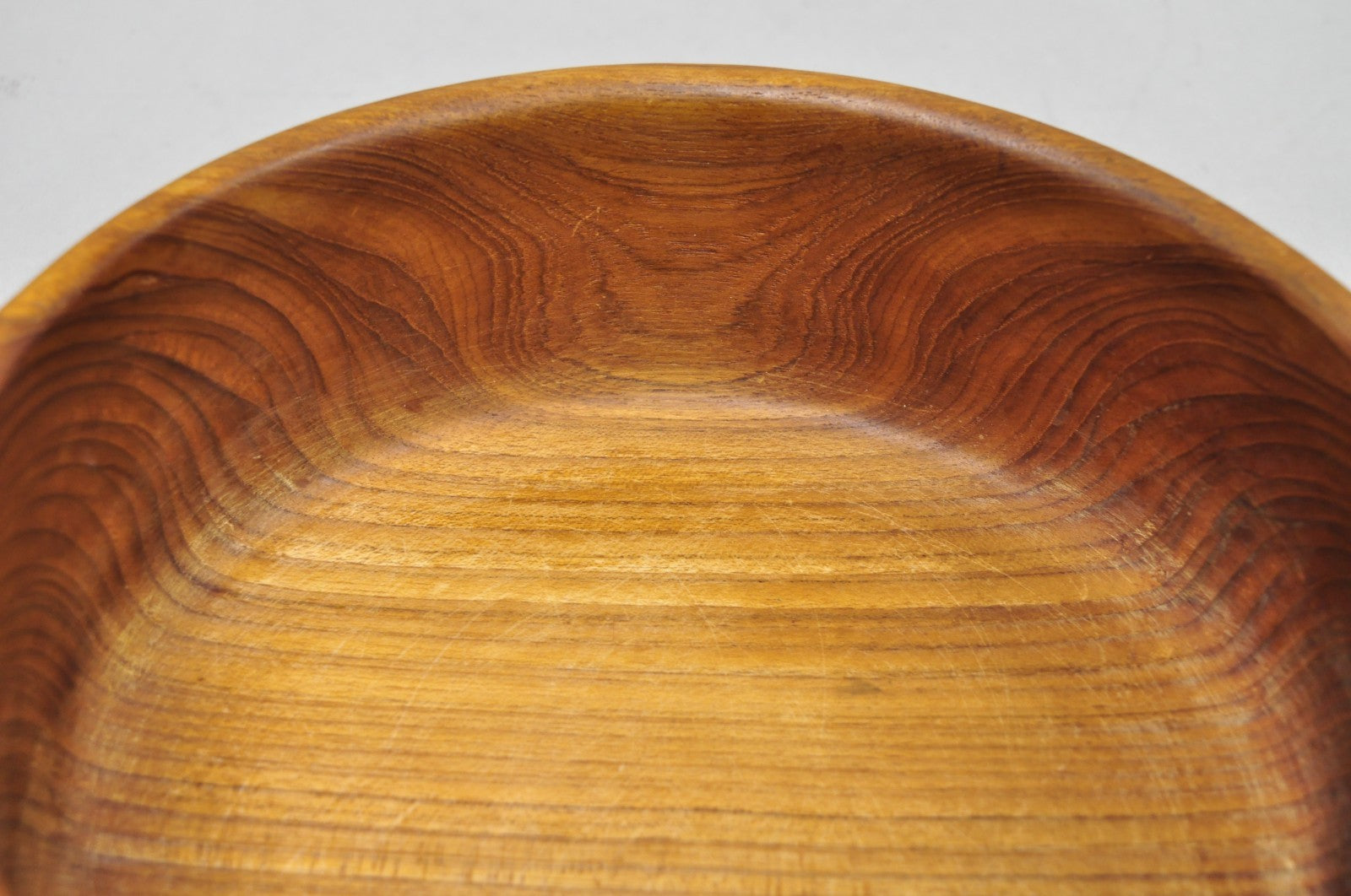 Vintage Mid Century Danish Modern Carved Teak Wood Salad Fruit Bowl (A)