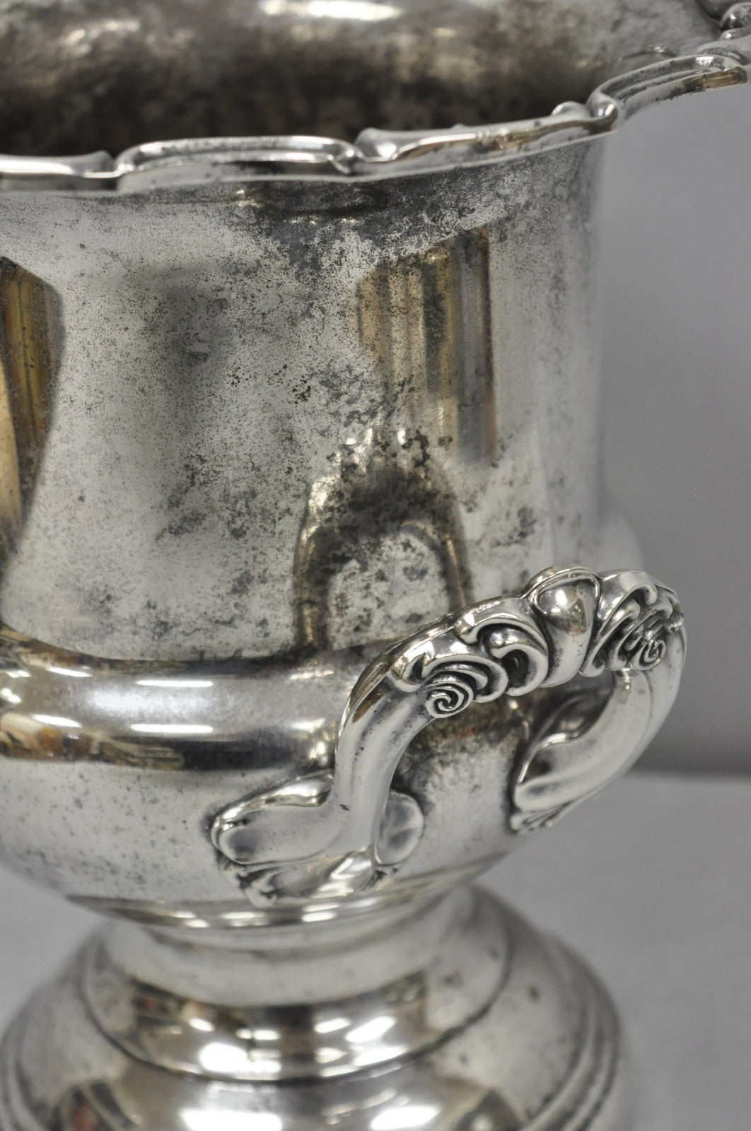 Leonard Victorian Silver Plated Trophy Cup Urn Champagne Wine Chiller Ice Bucket