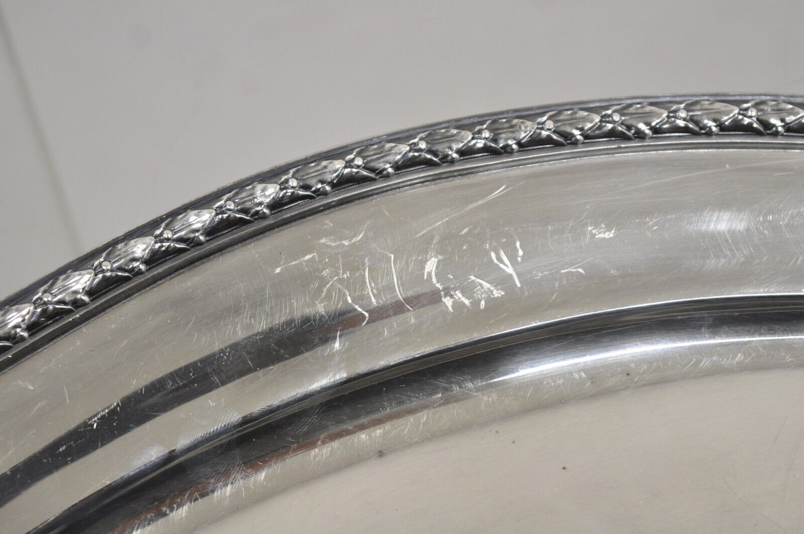 Gorham English Edwardian Y907 Wreath Silver Plated Oval Serving Platter Tray
