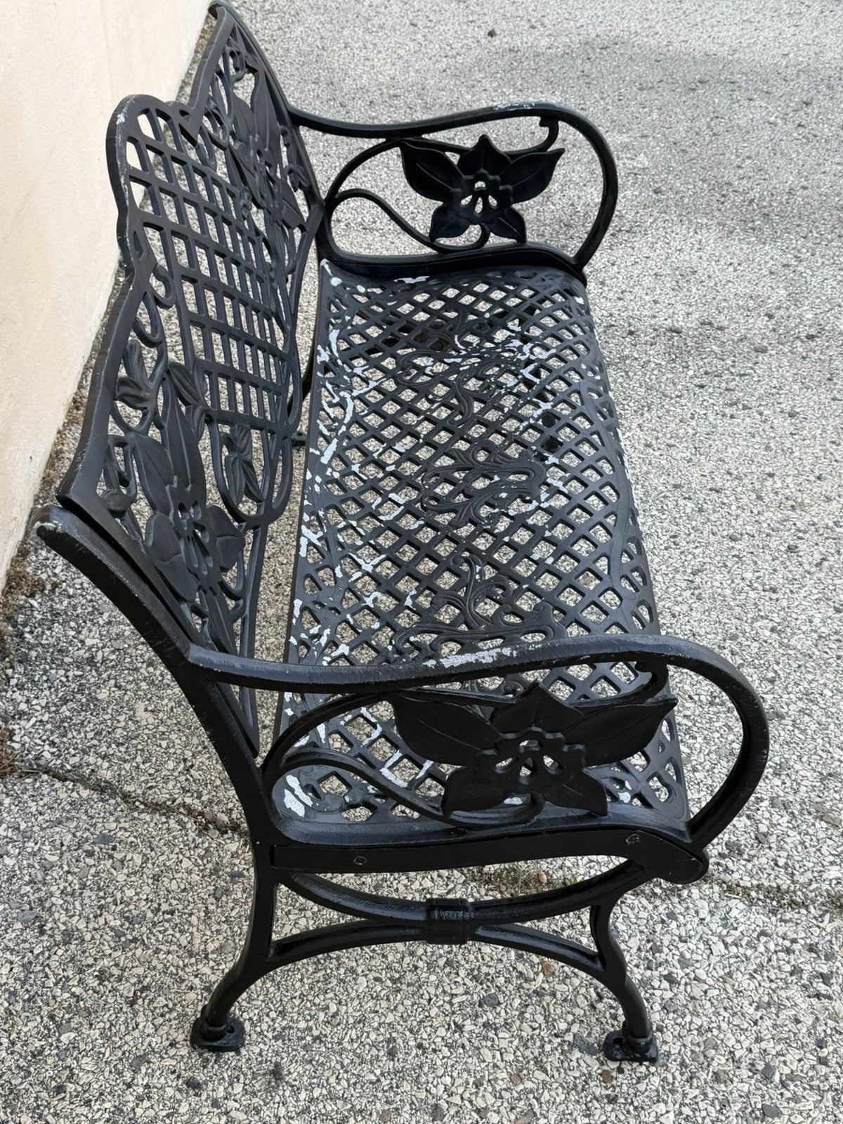 Contemporary Art Nouveau Style Cast Aluminum Garden Patio Garden Bench Loveseat