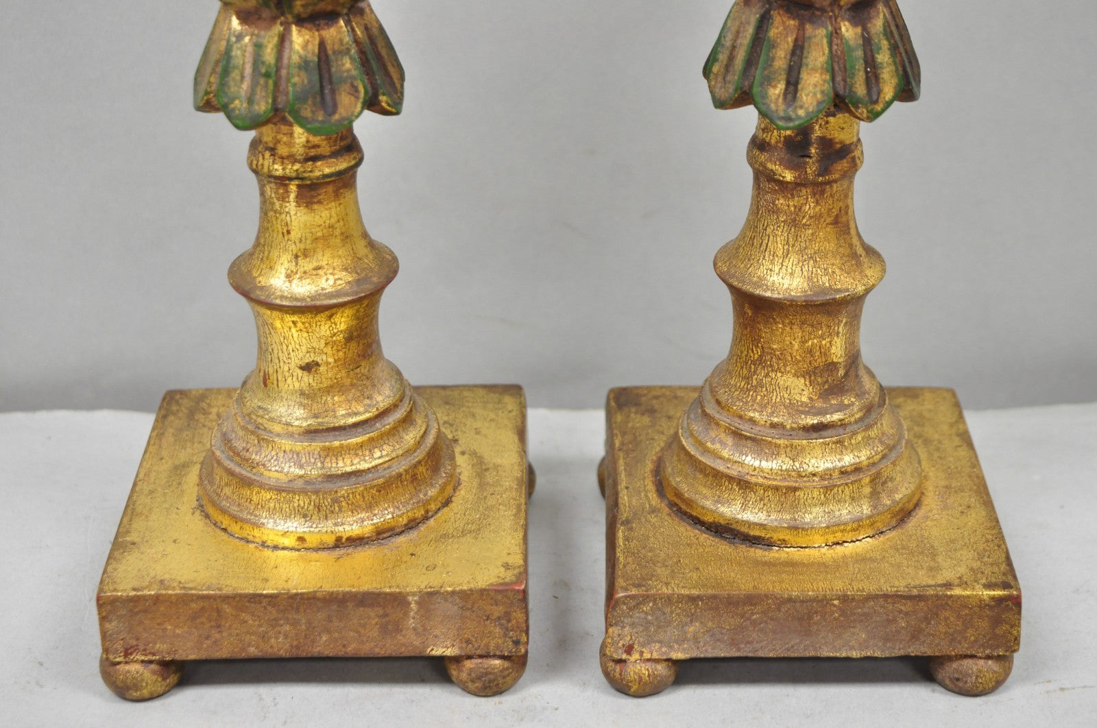 Vintage Italian Hollywood Regency Carved Gold Giltwood Pineapple Table Lamp Pair