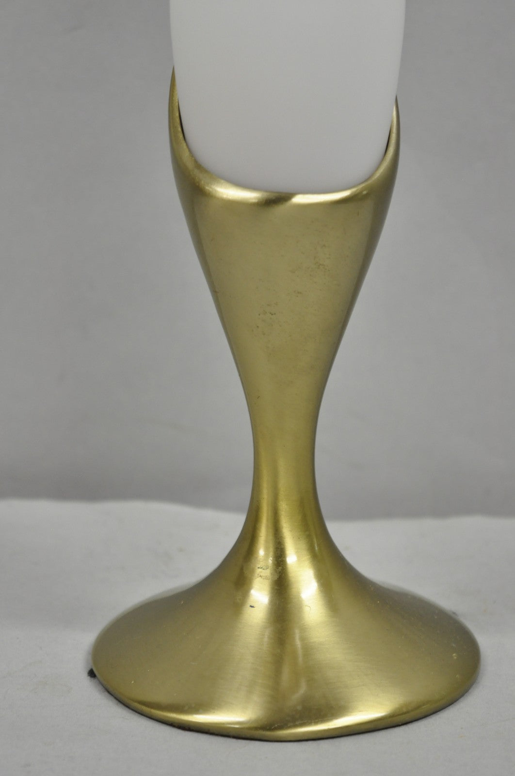 Vintage Mid Century Modern Brass "Tulip" Table Lamp by Laurel Lamp Co.