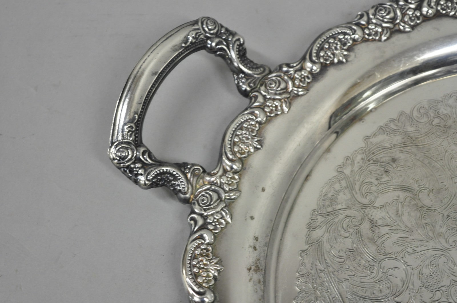 Vintage Oneida Victorian Silver Plated Twin Handle Round Bar Serving Tray
