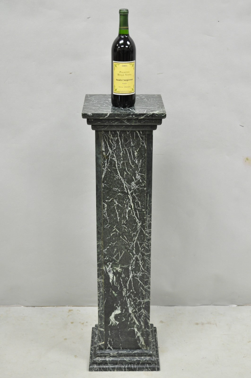 Vintage Italian Classical Style Dark Green Marble Square Column Pedestal Stand