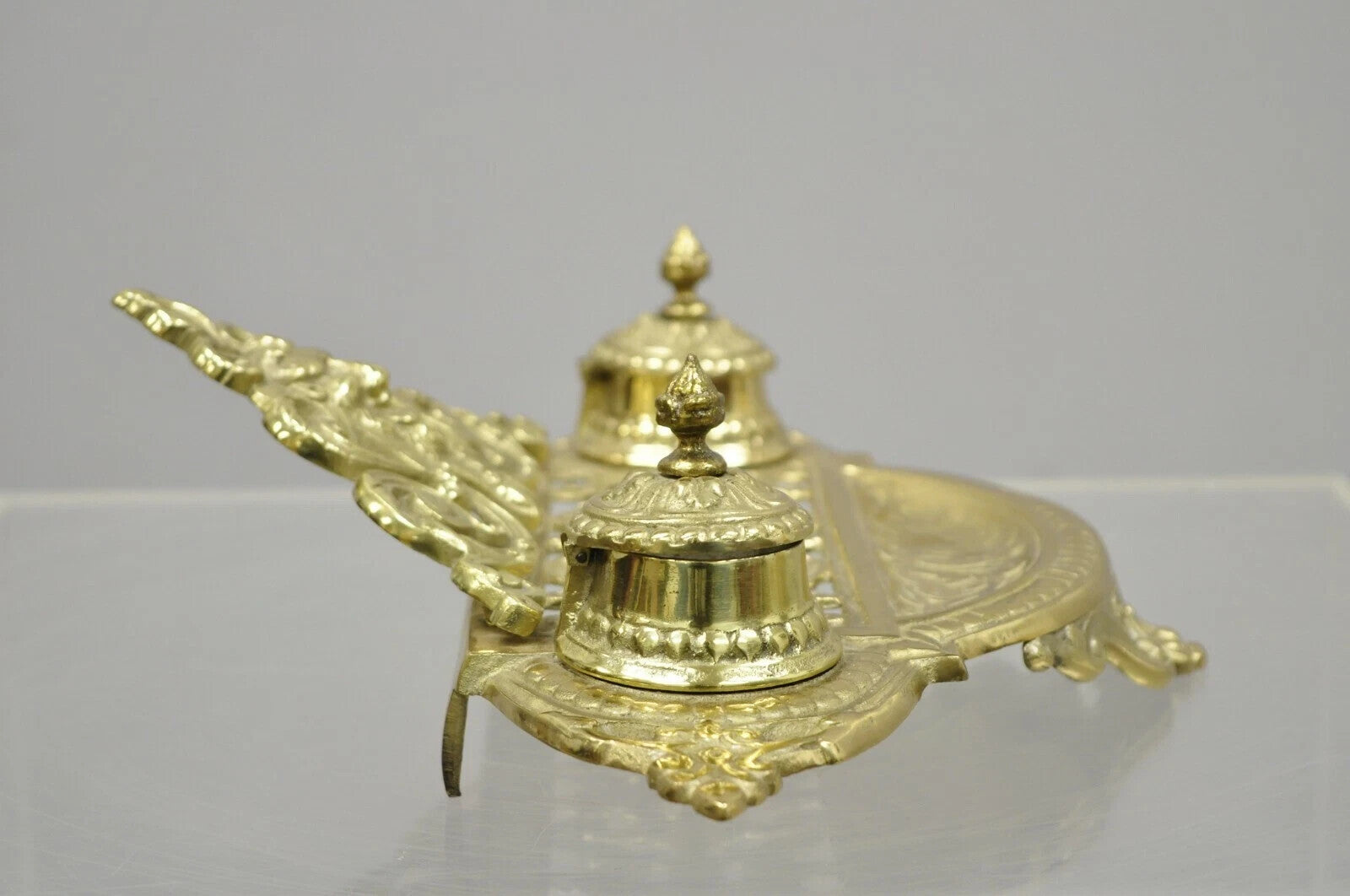 Vintage Renaissance Victorian Style Brass Lion Head Double Pen Desk Inkwell