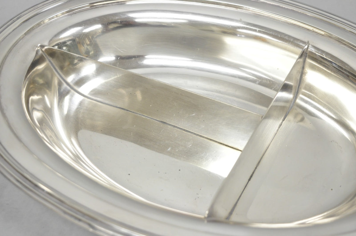 Vintage Wallace N6706 Silver Plated Large Oval 15" Covered Serving Dish