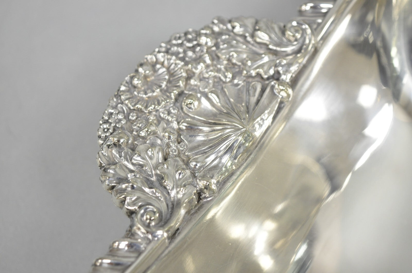 Antique English Victorian Scalloped Silver Plated Serving Dish Platter w Divider
