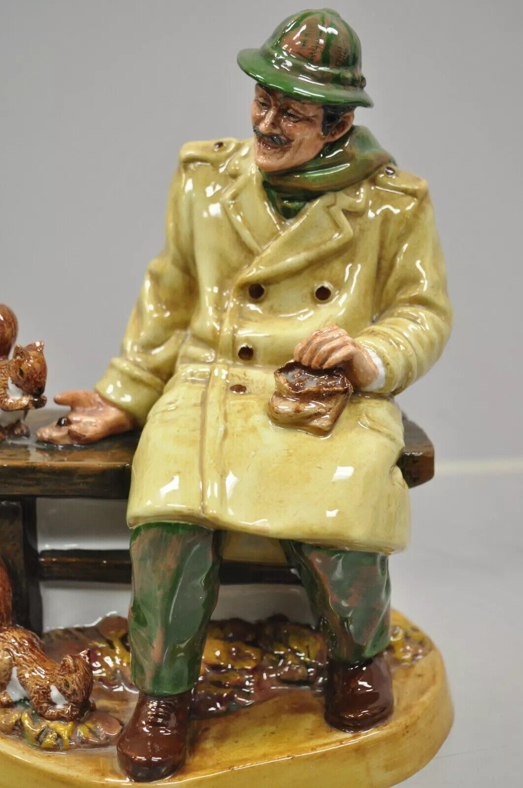 1972 Royal Doulton Lunchtime Figurine NH 2485 Old Man Feeding Squirrels