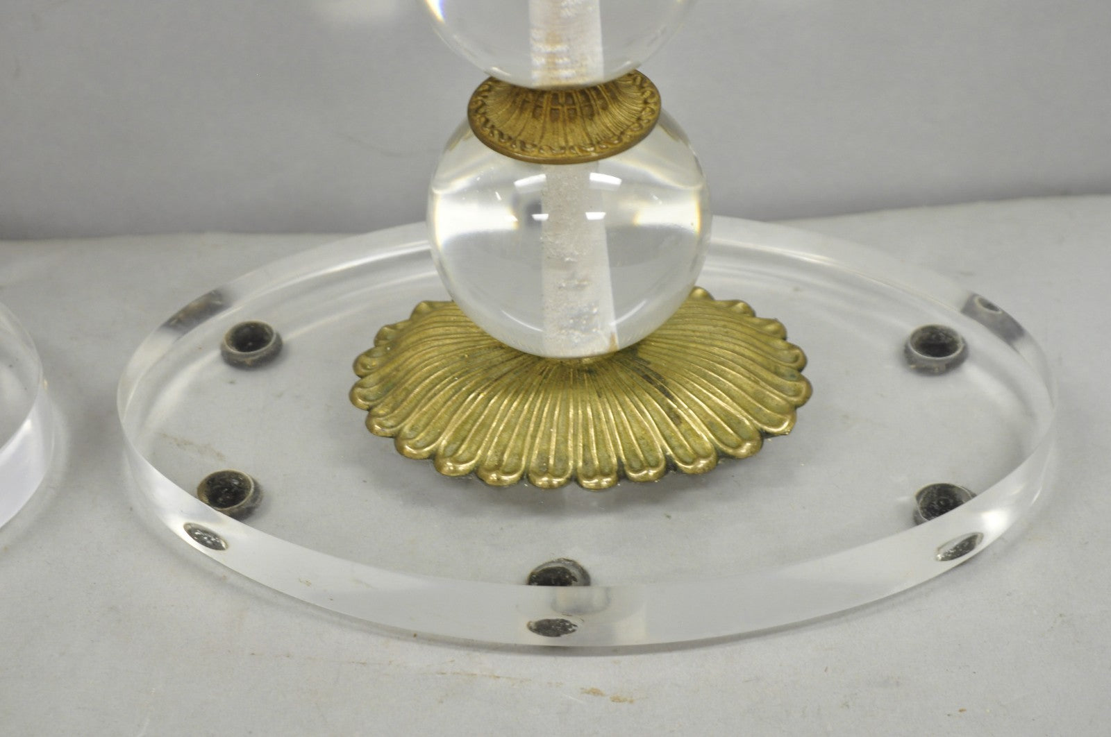 Vintage Art Deco Mid Century Modern Acrylic Lucite Stacked Ball Table Lamps Pair