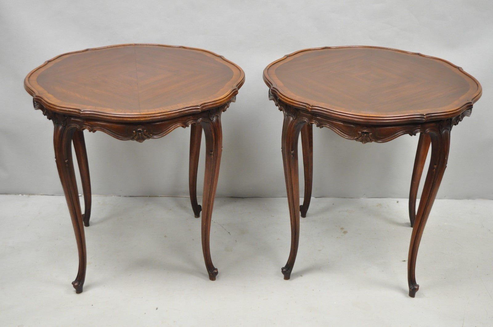 Antique French Louis XV Style Walnut Round Turtle Top Occasional Side Table Pair