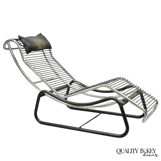 Vintage Le Corbusier Style Mid Century Modern Chrome Chaise Lounge Chair, Italy