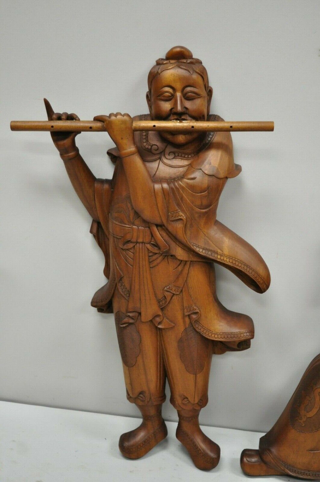 Pair Vintage Ricardo Lynn Carved Teak Wood Oriental Figures Flute Player Wiseman