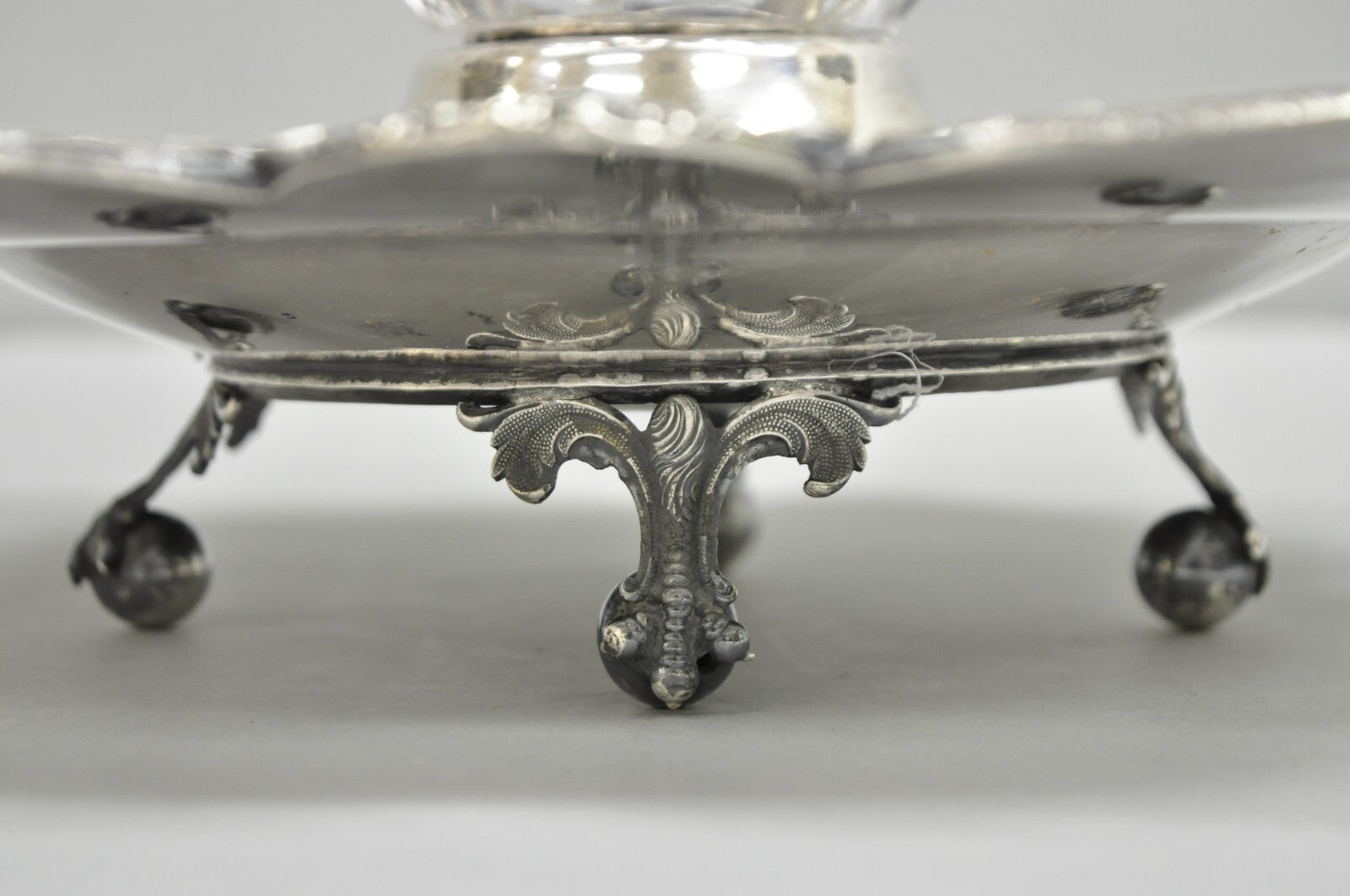 Antique English Victorian Stag Mounted Crystal Glass Inkwell Silver Plated Tray
