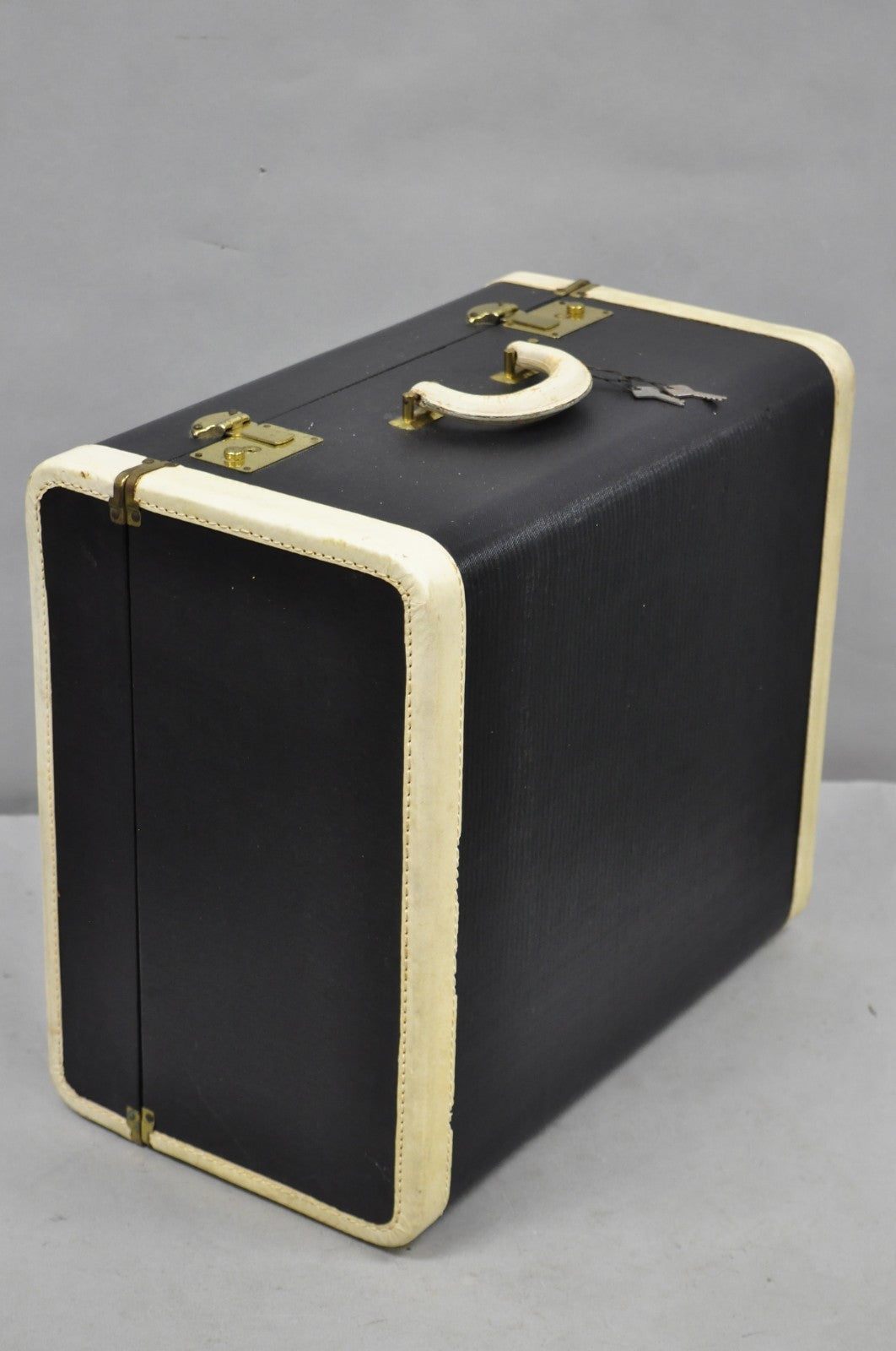 Vintage Art Deco Black & White Hard Case Travel Luggage Suitcase - 2 Pc Set