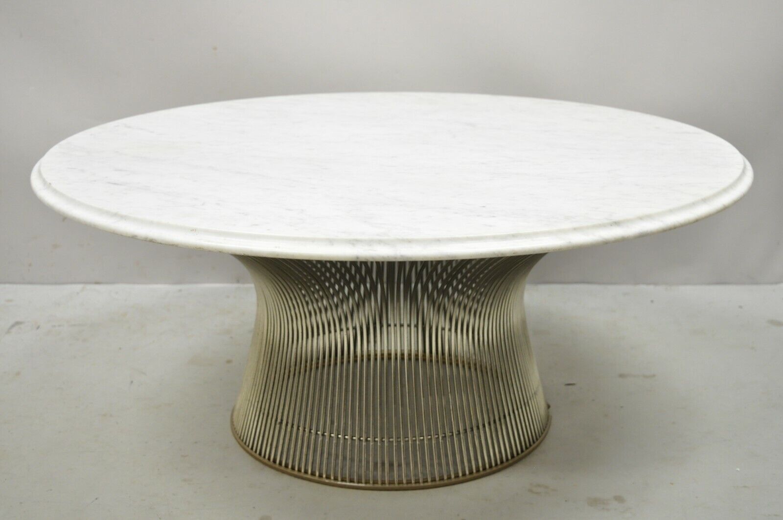 Vintage Warren Platner For Knoll Chrome Steel Wire Round Marble Top Coffee Table