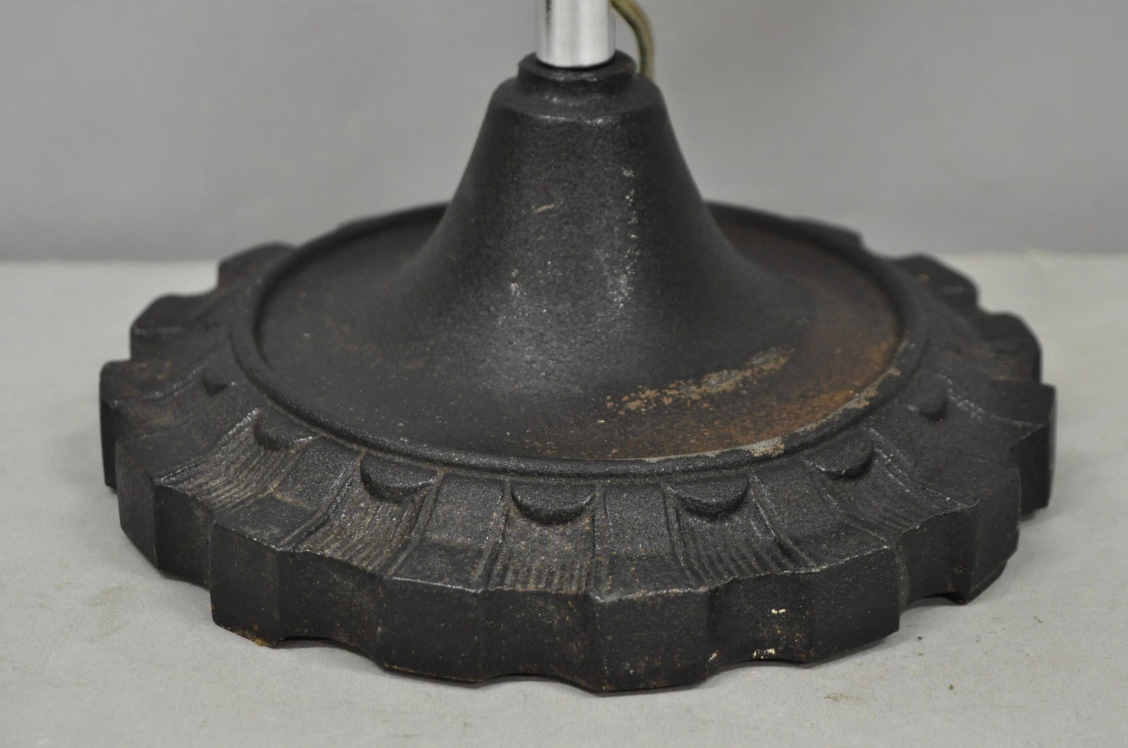 Vintage Industrial Modern Steampunk Cast Iron Gear Gooseneck Task Table Lamp