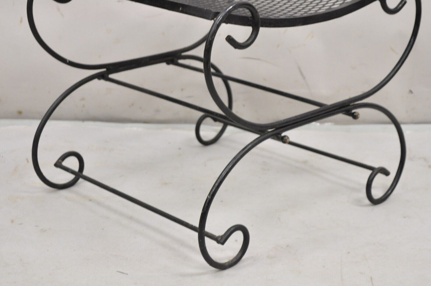 Vintage Hollywood Regency Black Wrought Iron Curule Scrolling Bench (A)