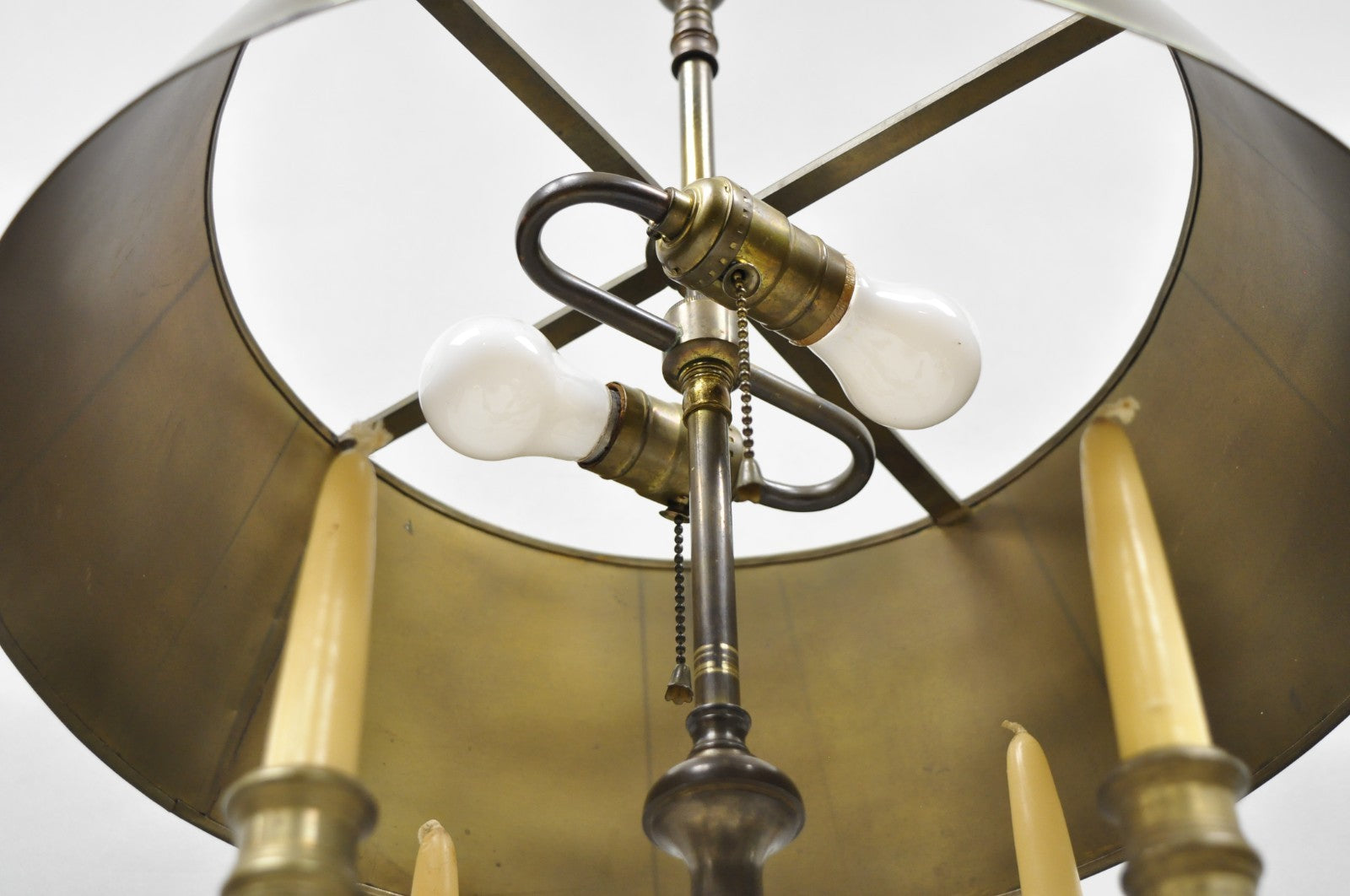 Vintage Chapman French Country Brass Tole Metal Bouillotte Desk Table Lamp