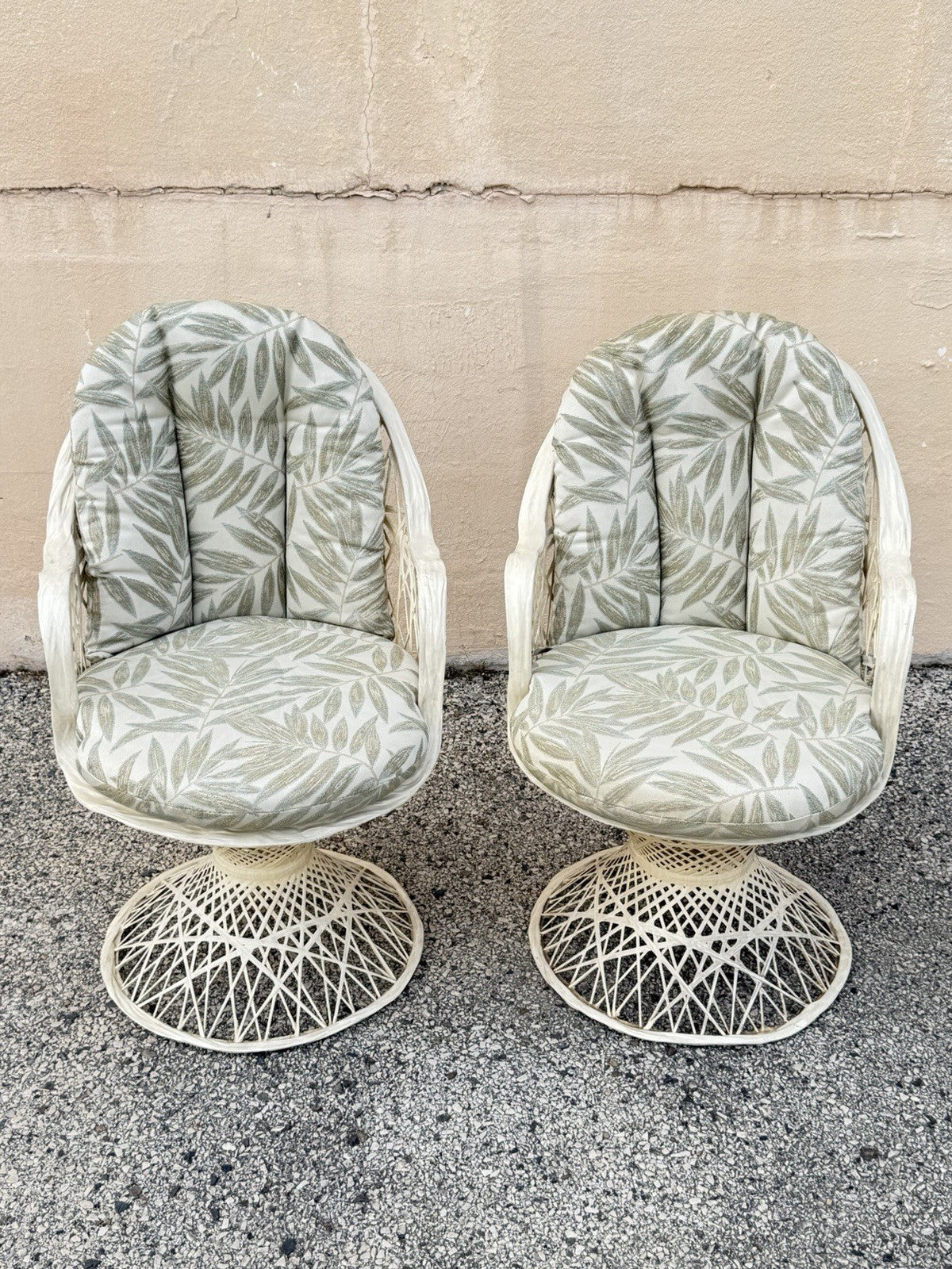 Vintage Russell Woodard Mid Century Spun Fiberglass Pedestal Base Arm Chair Pair