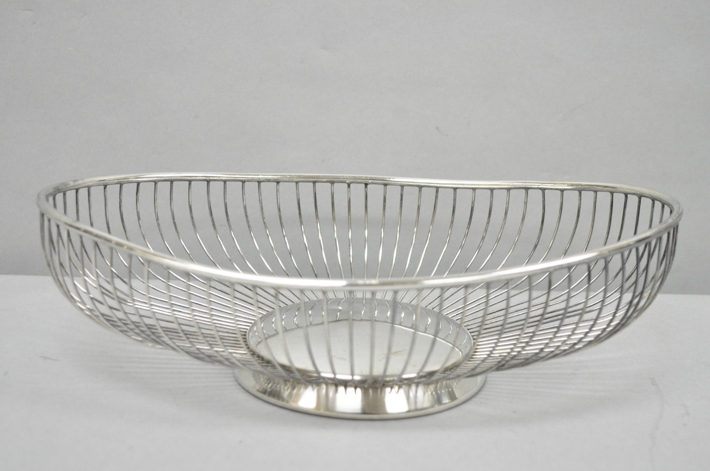 Vintage Mid Century Modern Eales Italy Silver Plated Wire Fruit Bread Basket