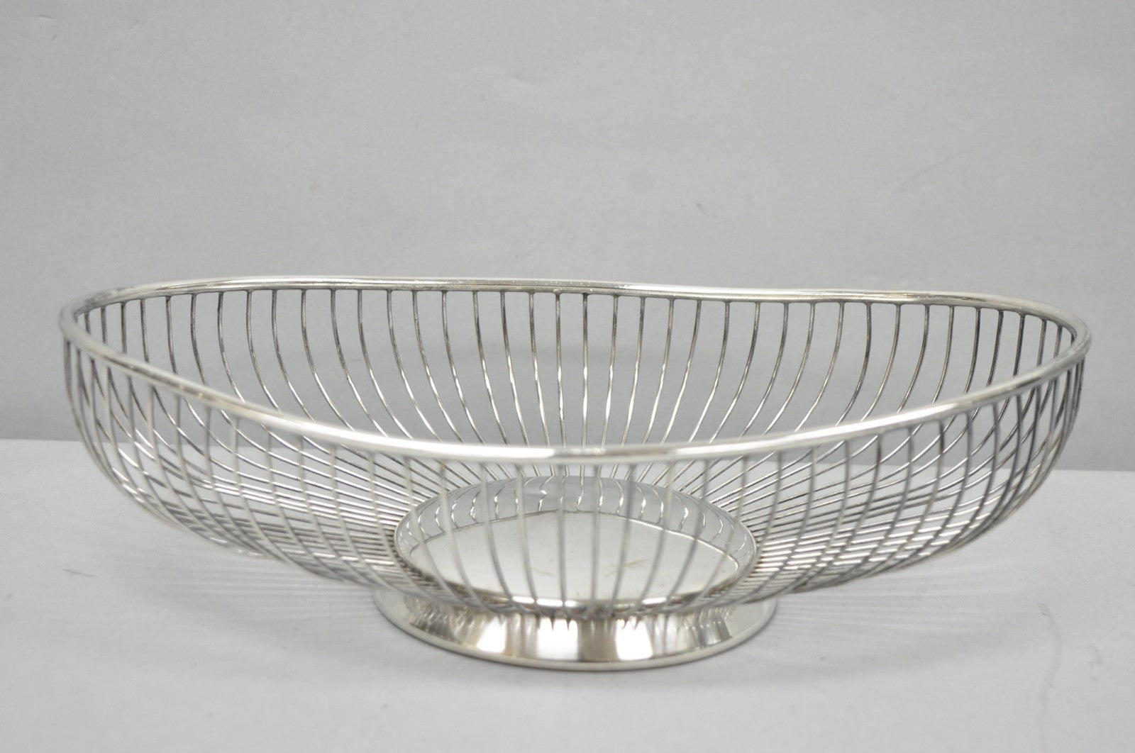 Vintage Mid Century Modern Eales Italy Silver Plated Wire Fruit Bread Basket