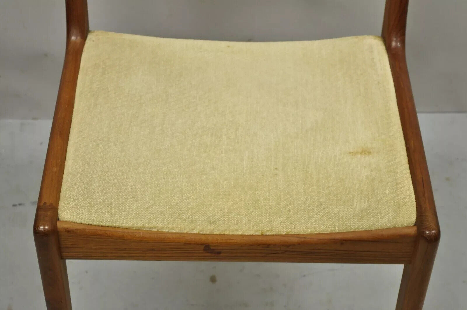 Vintage Mid Century Modern Danish Style Teak Wood Dining Chair by Sun Furniture