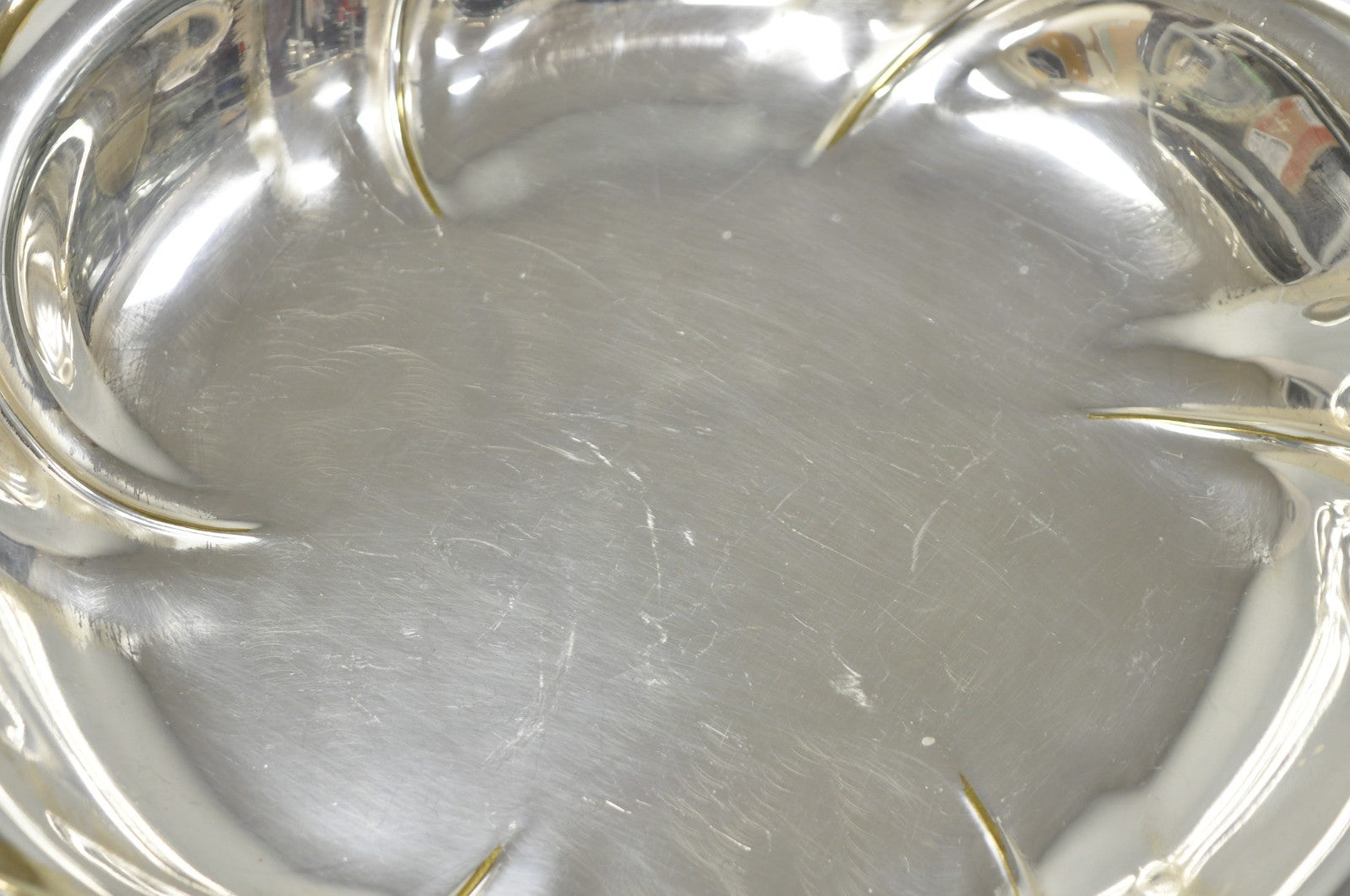Vintage Caravelle Victorian Style Silver Plated Scalloped Serving Dish Bowl