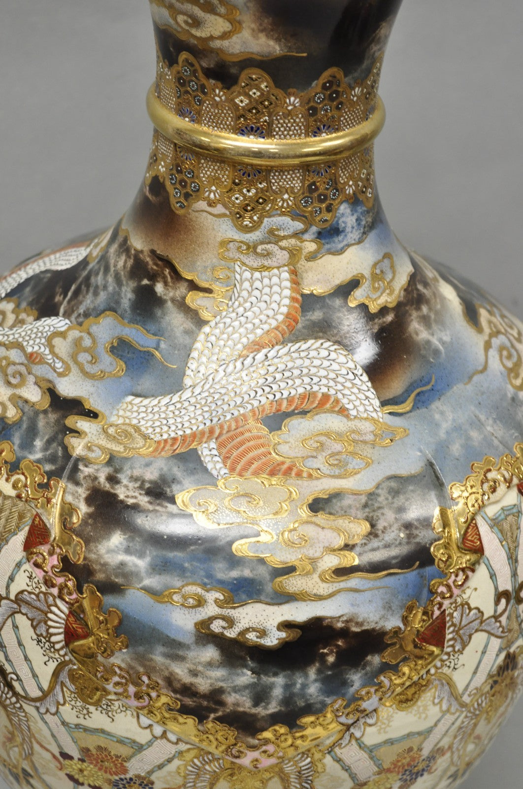 Vintage 30" Japanese Royal Satsuma Hand Painted Porcelain Oriental Dragon Vase