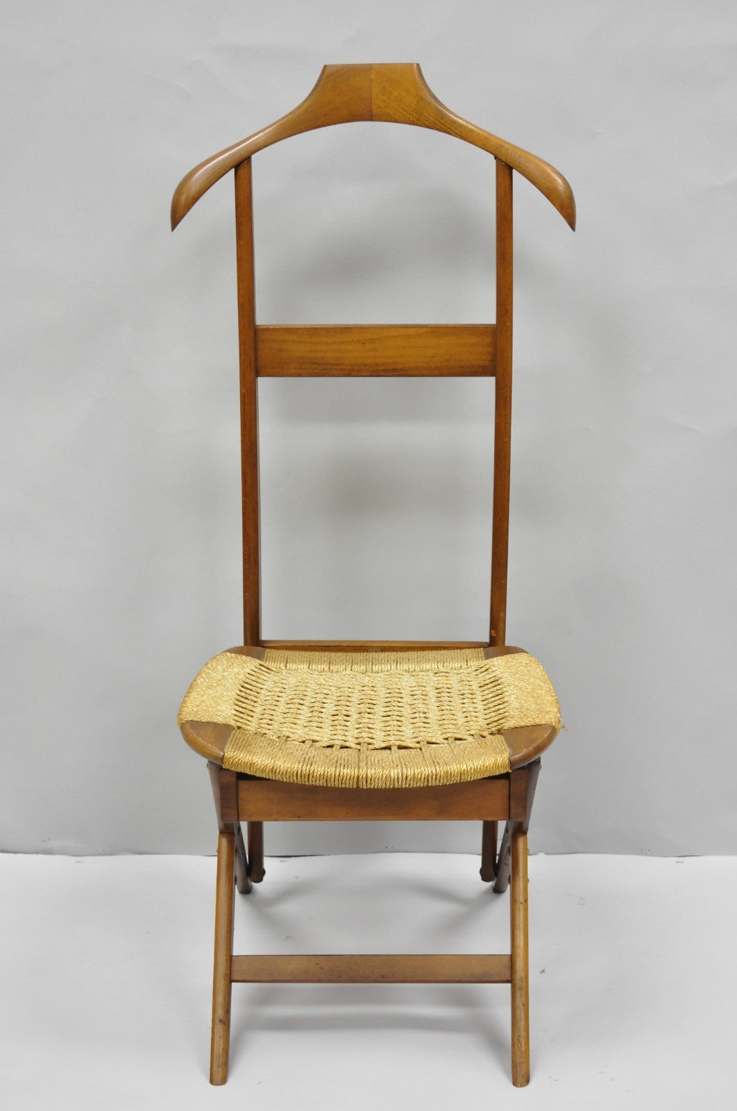 Vintage Mid Century Italian Modern Beech Wood Clothing Valet Chair Seat (A)