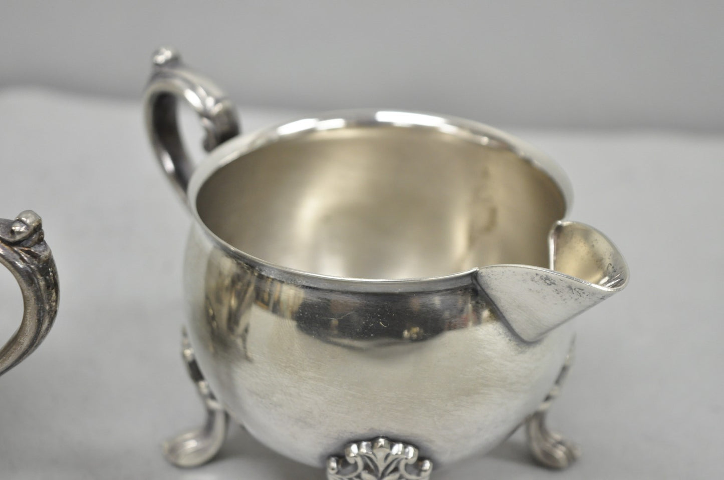 Vintage Sheridan Victorian Silver Plated Footed Lidded Sugar Bowl & Creamer Set