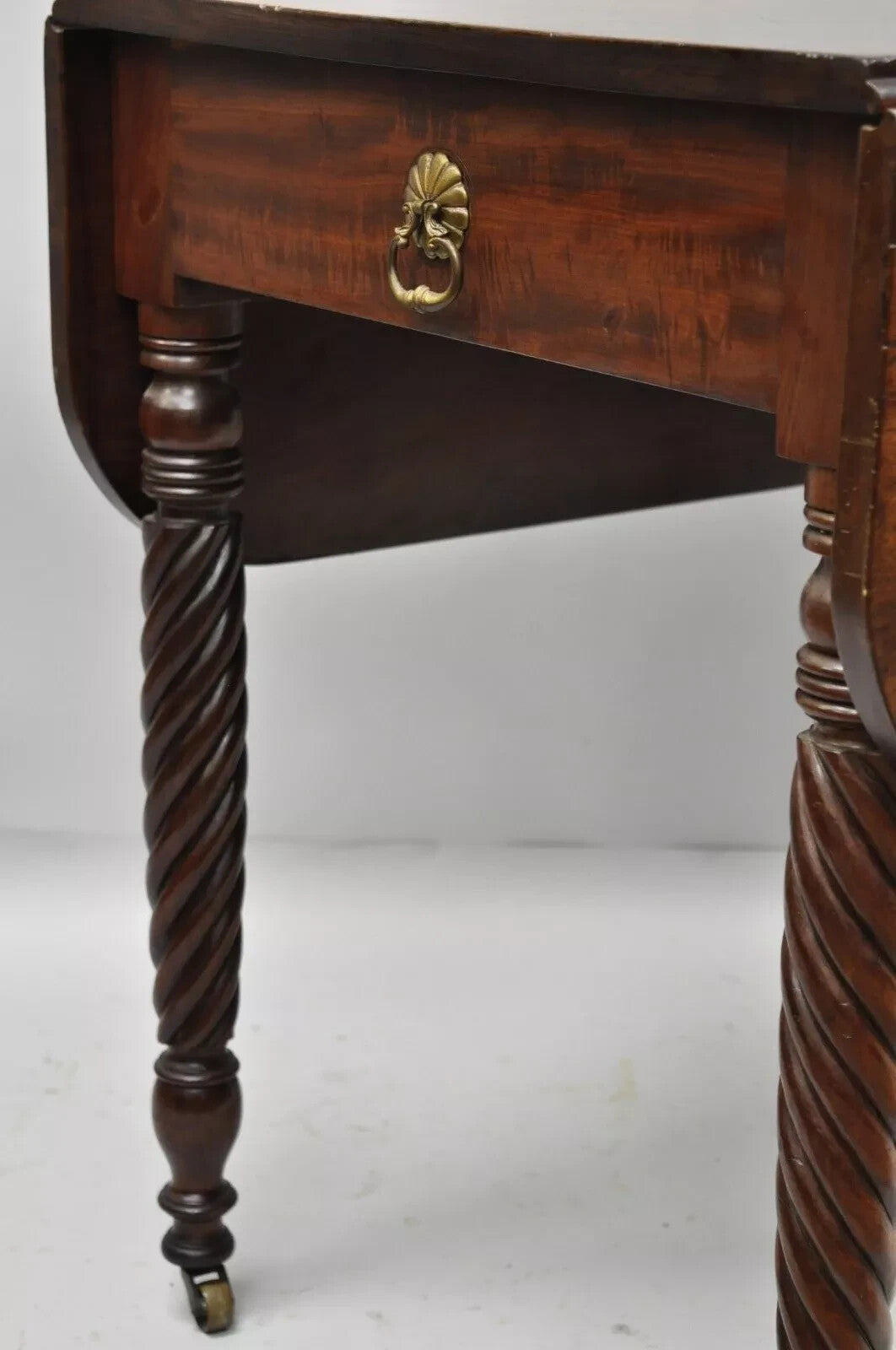 Antique 19th C. Sheraton Mahogany Turn Carved Spiral Leg Drop Leaf Dining Table