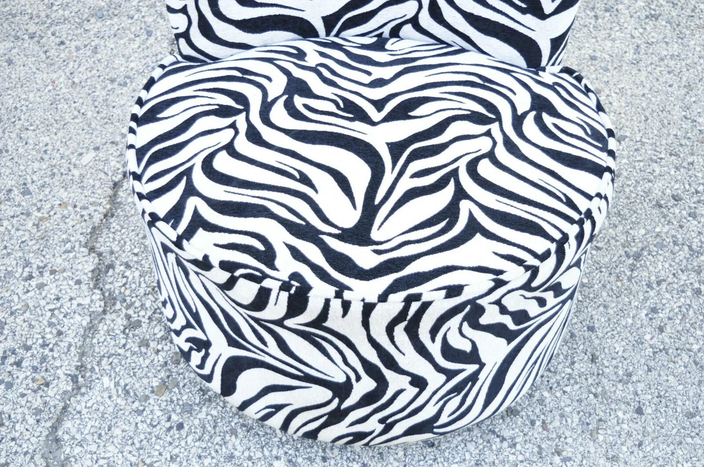 Contemporary Modern Zebra Print Upholstered Round Swivel Club Lounge Chair