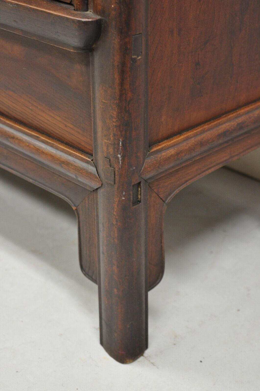 Antique Chinese Hardwood 2 Door Wardrobe Wedding Cabinet with Drawers