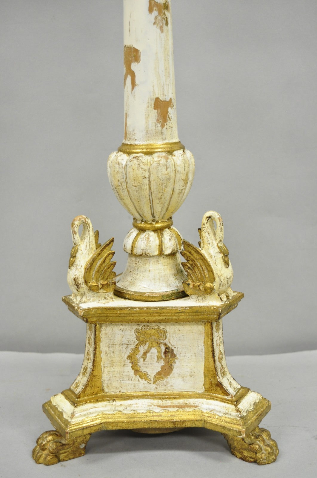 Antique Italian Hollywood Regency Cream Gold Giltwood Column Table Lamp w/ Swans