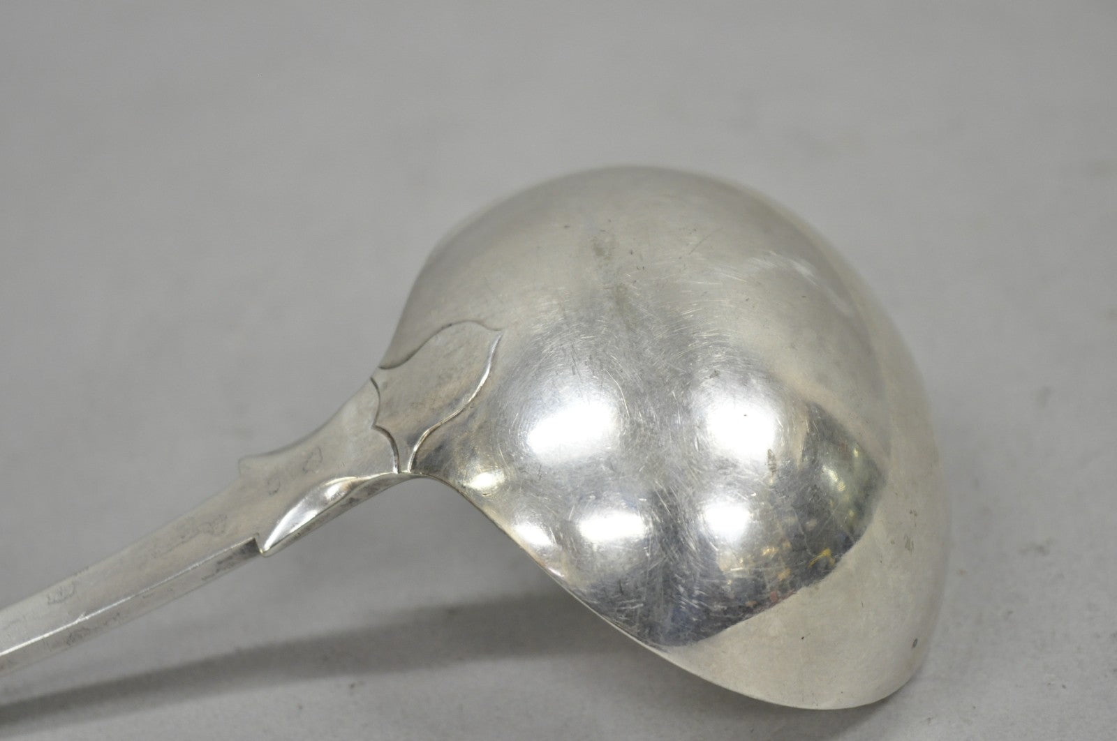 Antique English Victorian Daniel & Arter Fiddle Pattern Silver Plated Soup Ladle