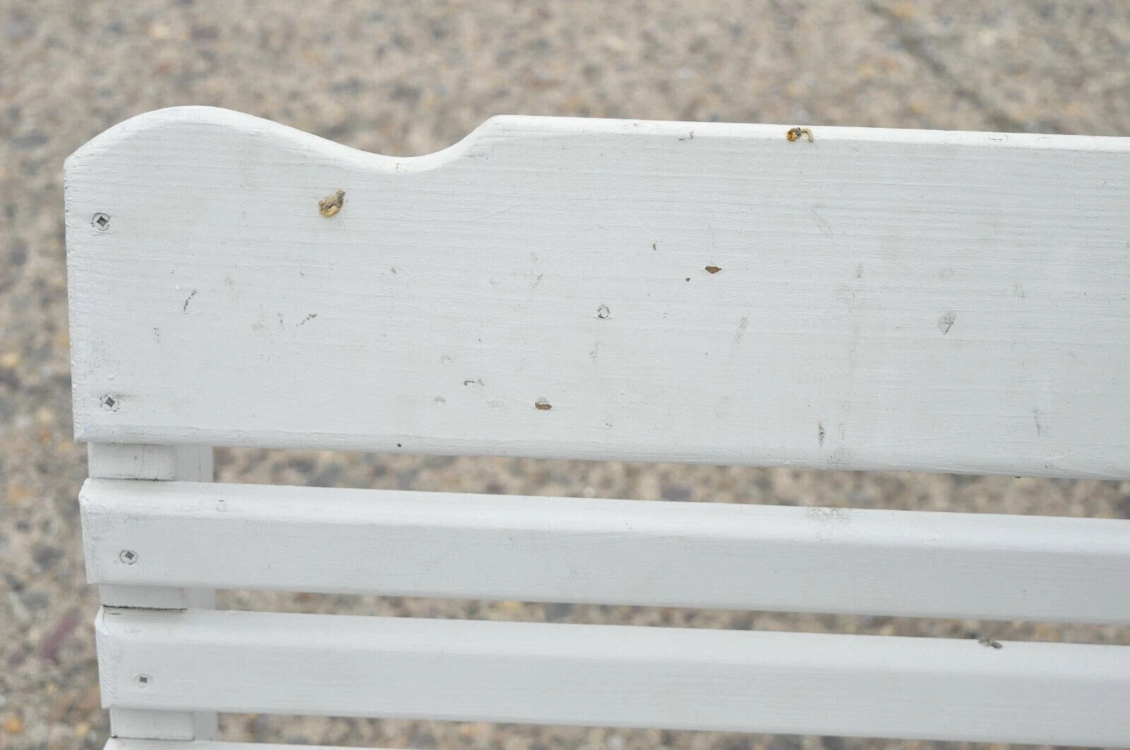 Vintage White Painted Wooden Slat Hanging Garden Patio Bench Love Seat Swing