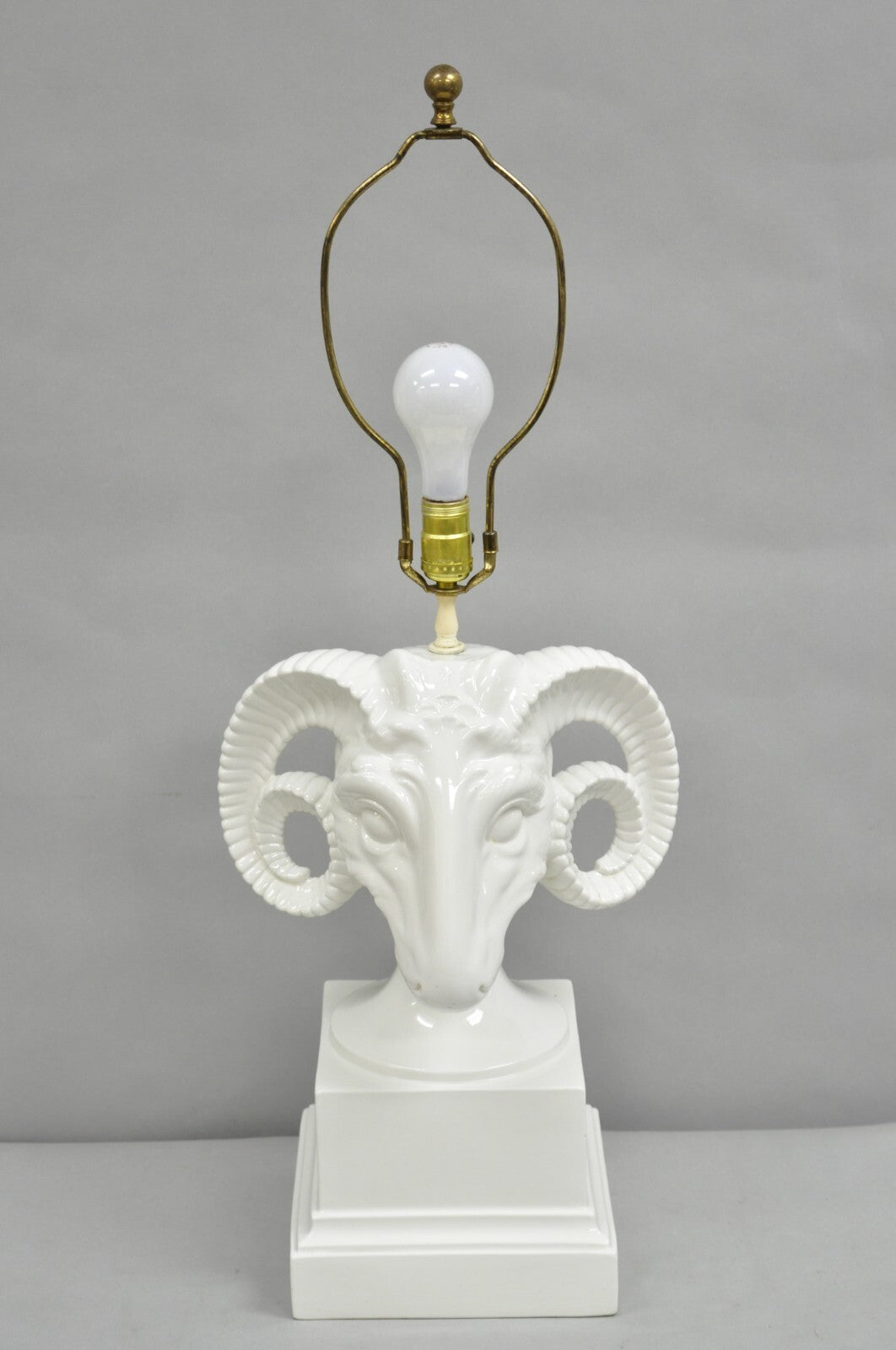 Vintage Chapman Neoclassical Rams Head White Porcelain Blanc de Chine Table Lamp