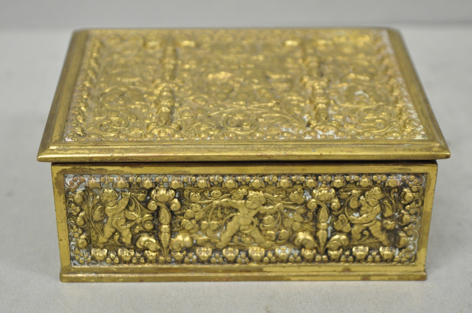 Antique Louis XV Style Brass Bronze Cherub Vanity Jewelry Tobacco Box Humidor