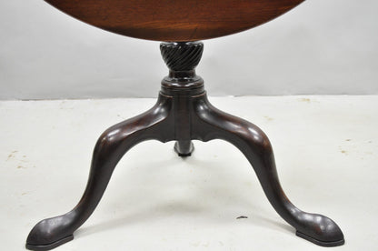 Antique English George III Queen Anne Style Mahogany Tilt Top Round Tea Table