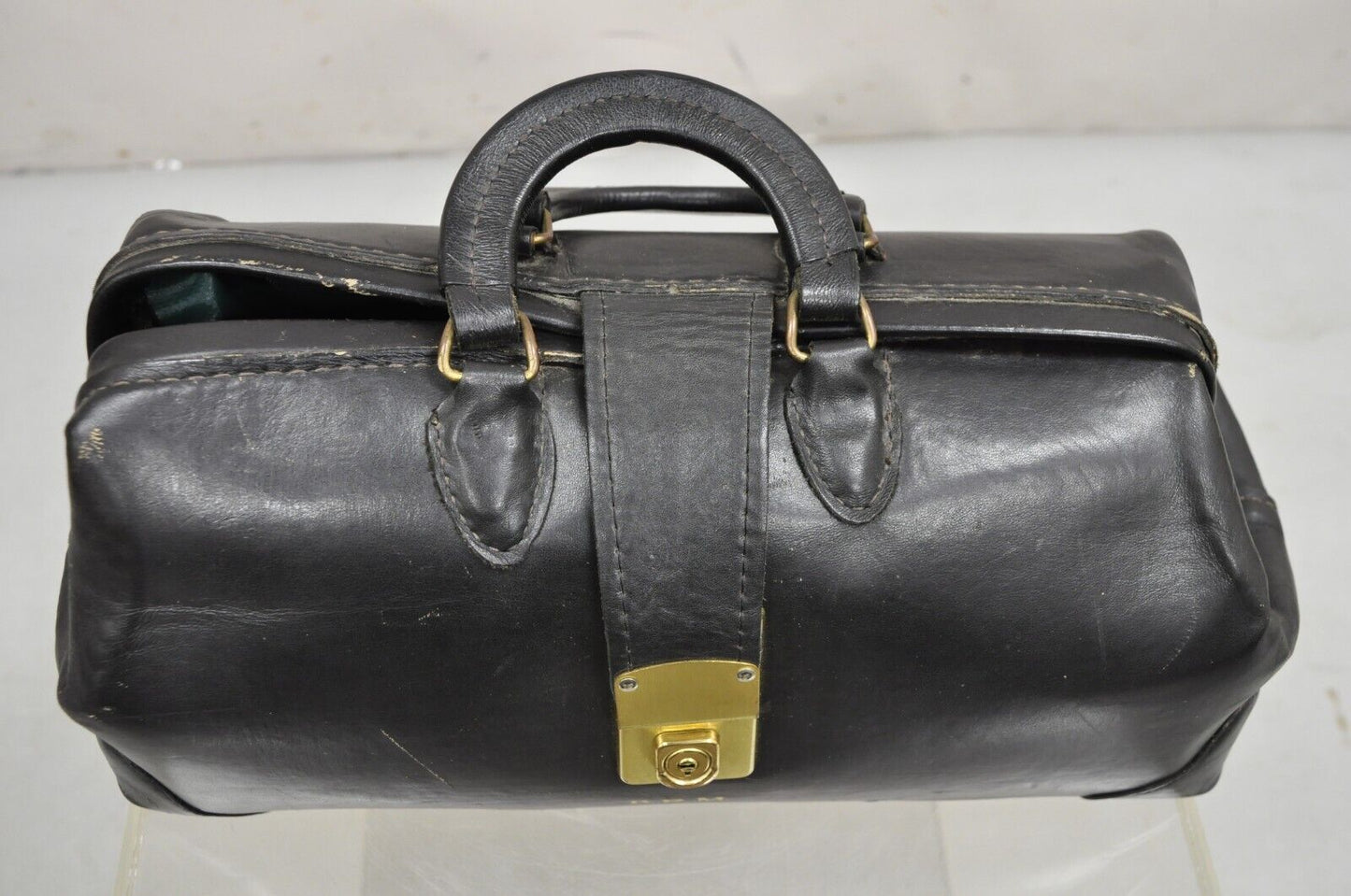 Vintage Cheney England PCI USA 25216 C4 Black Leather Traveling Doctors Bag