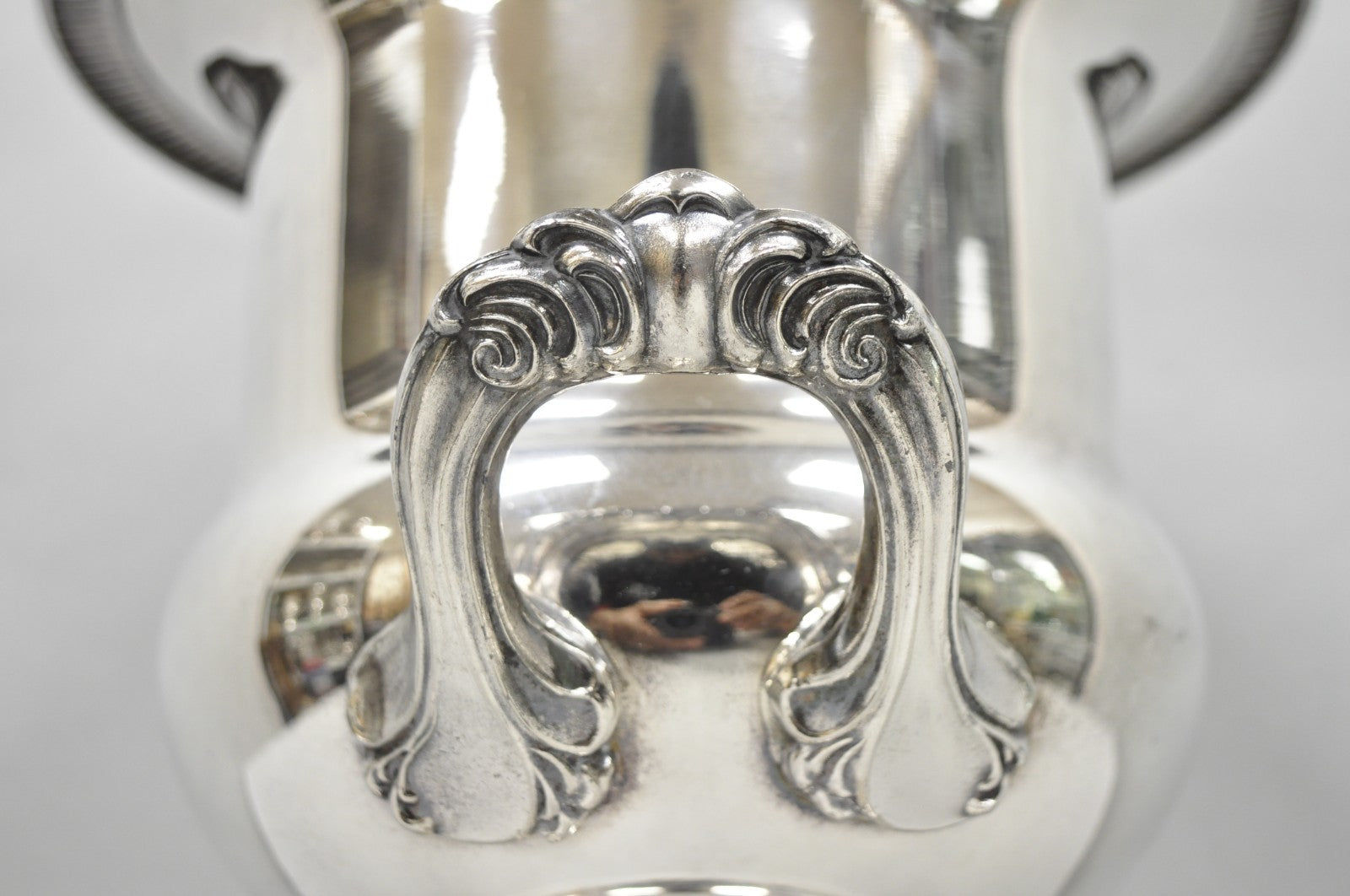 Vintage Leonard Silver Plated Trophy Cup Urn Bar Champagne Chiller Ice Bucket