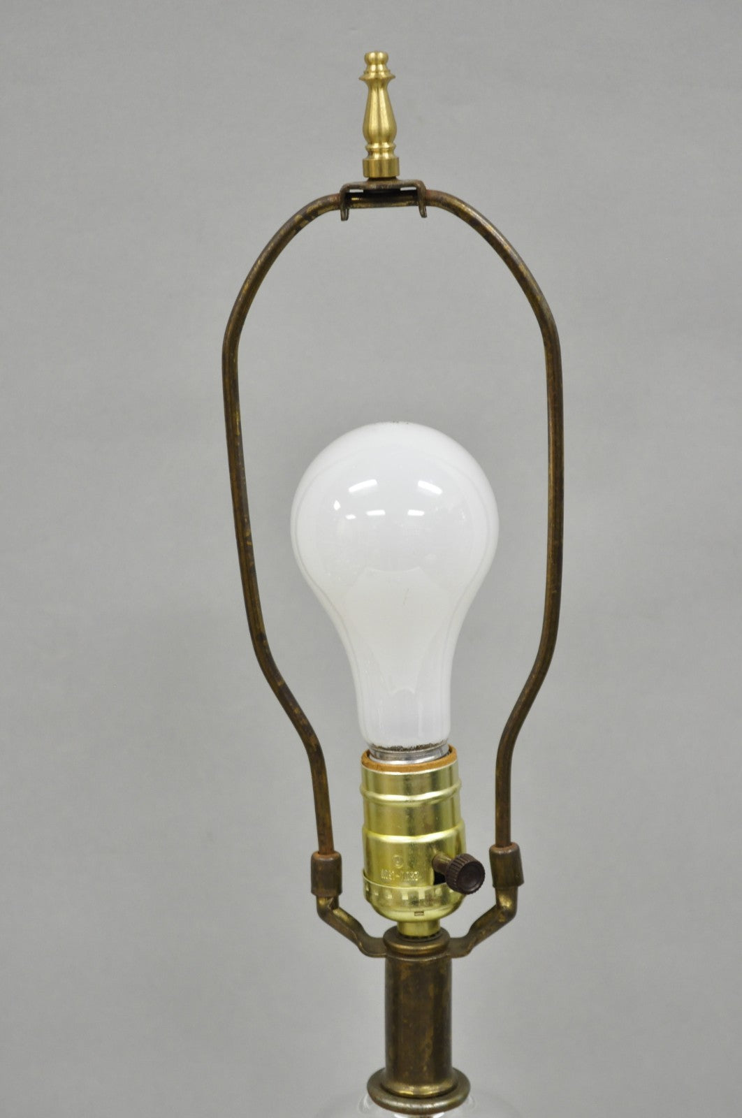 Vintage Chinoiserie Cut Crystal Glass Ginger Jar Brass Oriental Table Lamp