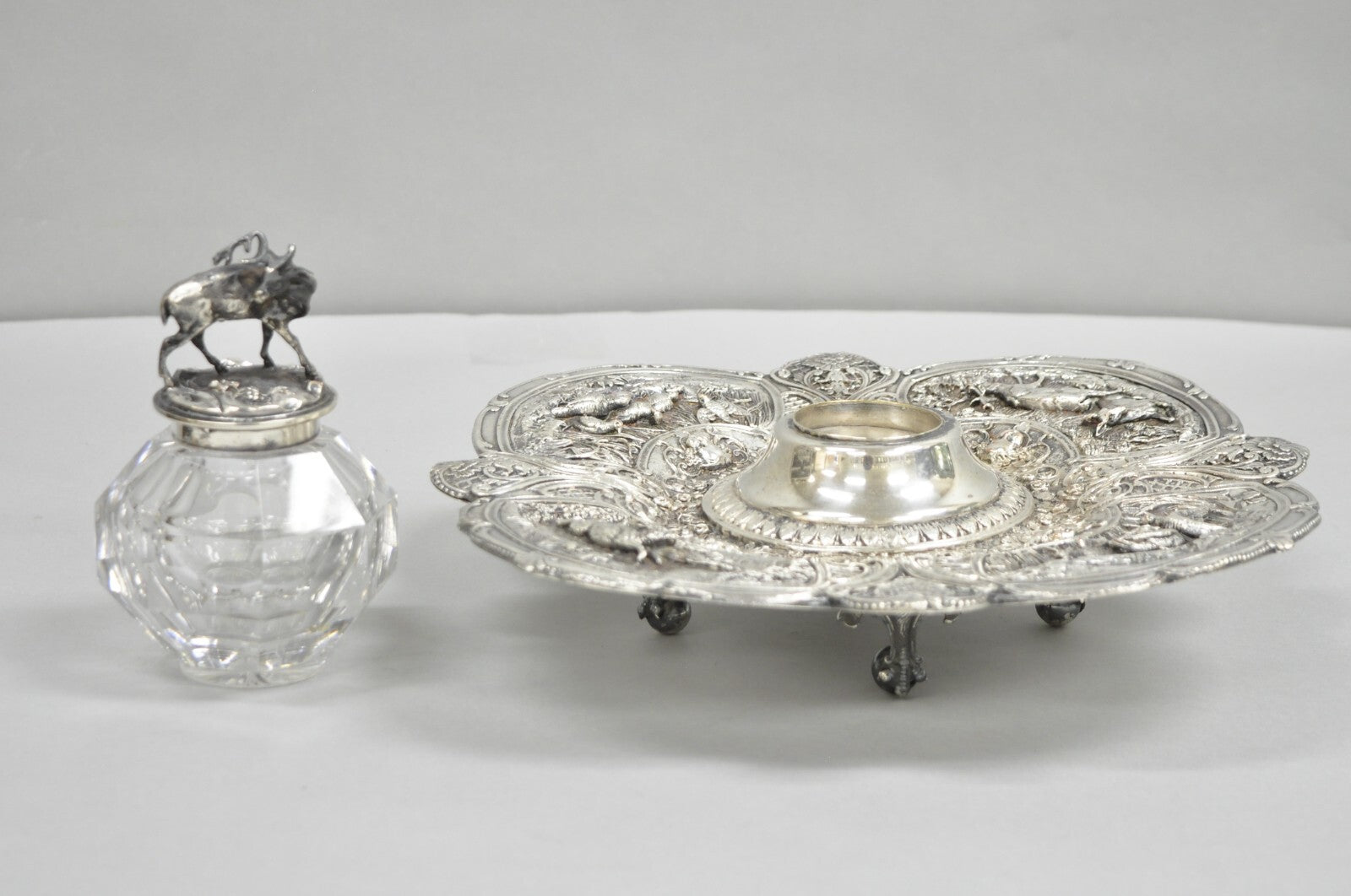 Antique English Victorian Stag Mounted Crystal Glass Inkwell Silver Plated Tray