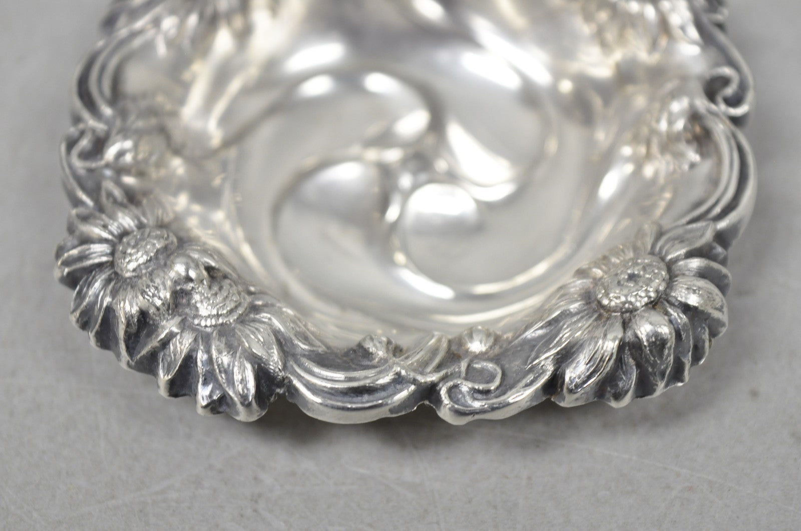 Antique English Art Nouveau Silver Plated Floral Repousse Nut Dish Bowl Set of 8
