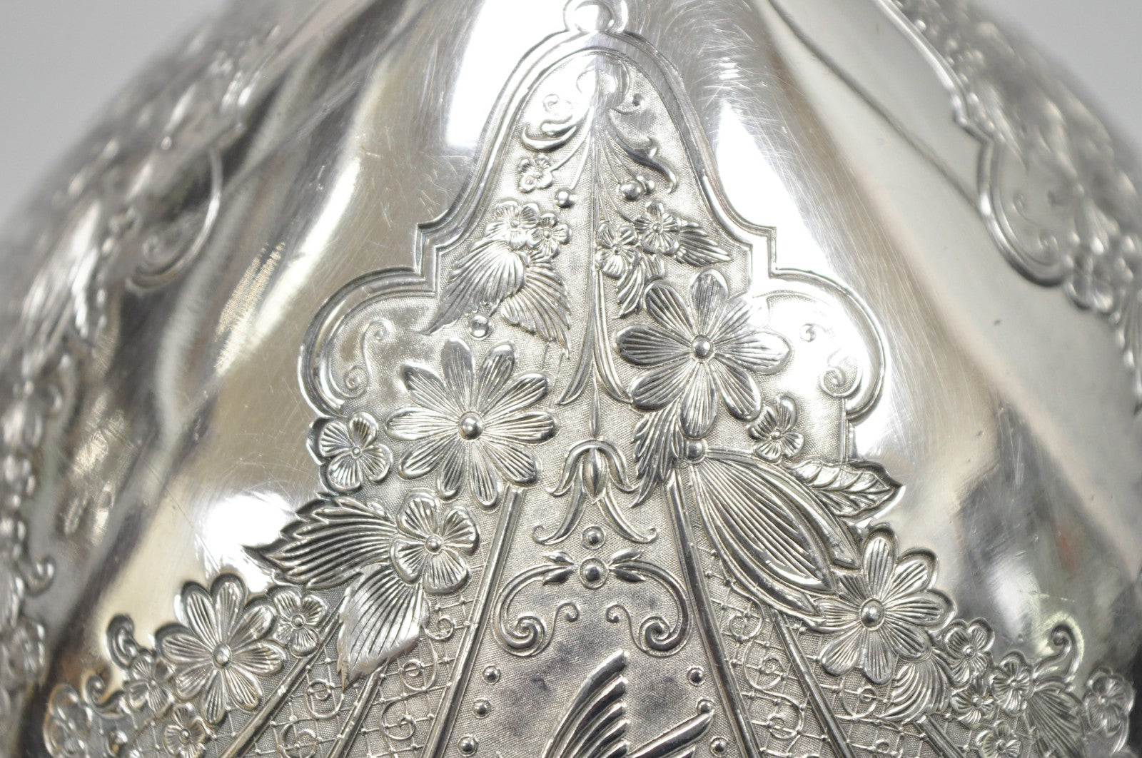 Antique English Art Nouveau Silver Plated Covered Butter Serving Dish w / Birds